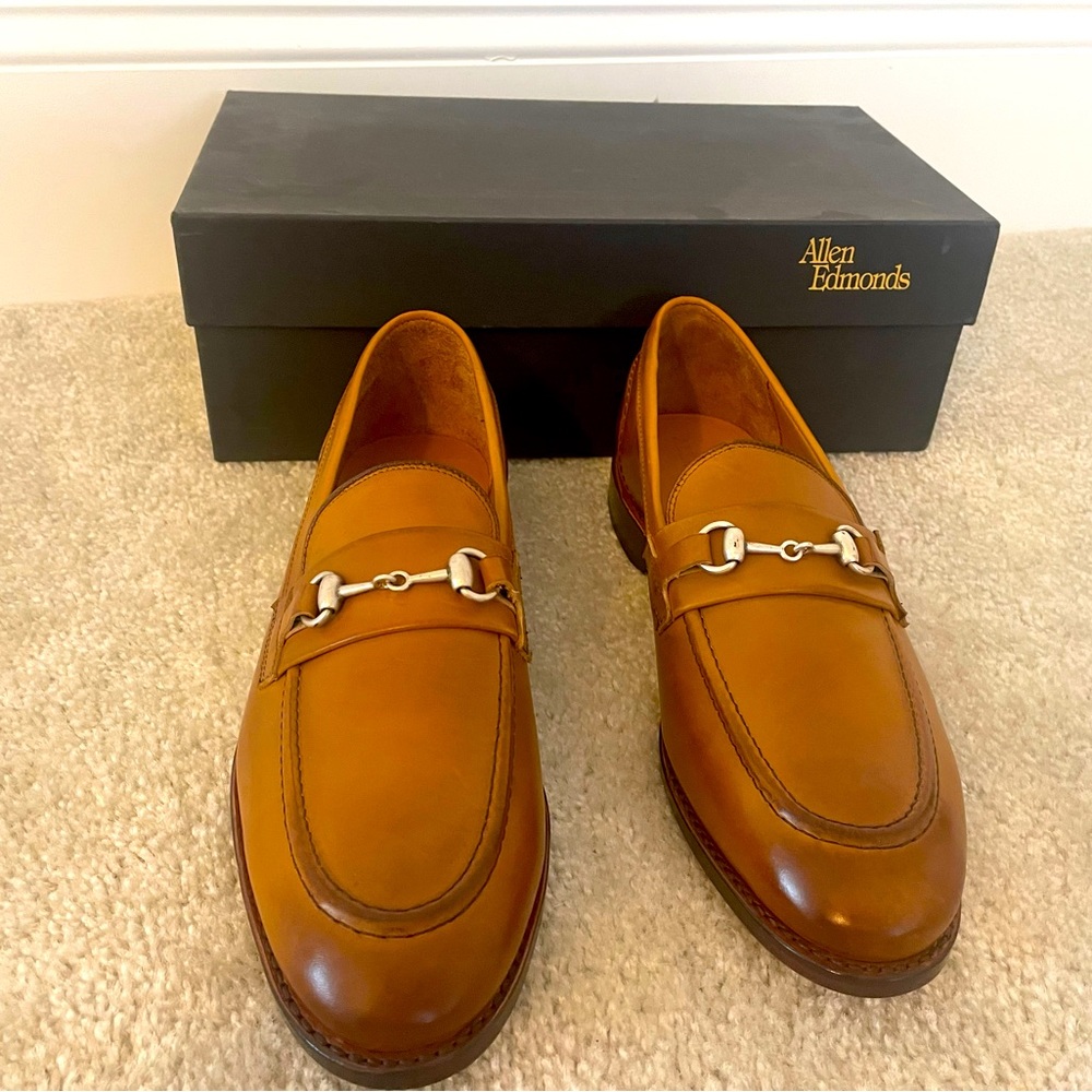 Brand new Allen Edmonds Randolph Loafer with Horsebit Detail size 10D